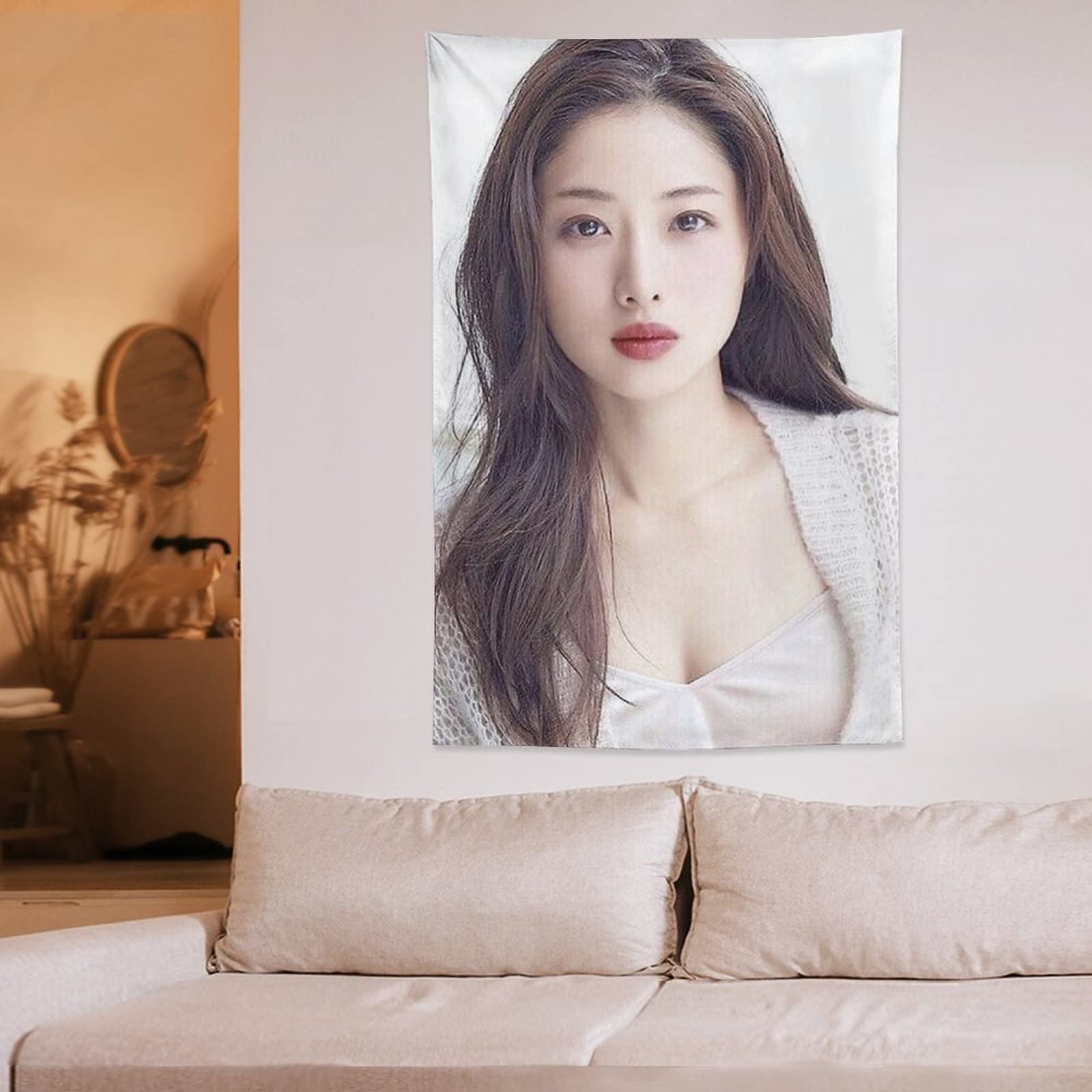 Amazon.co.jp: 石原さとみ タペストリー ポスター 壁飾り 背景布